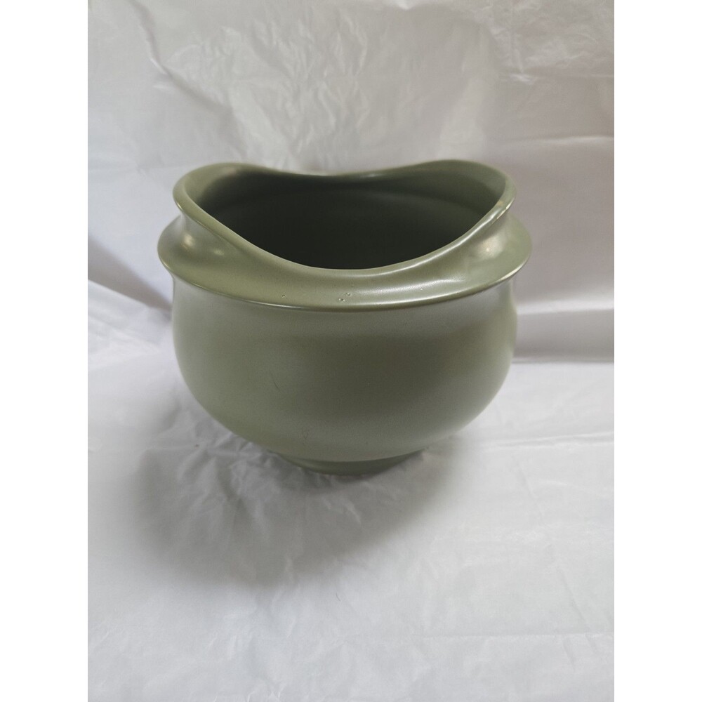1968 McCoy Floraline RARE #442 Low Footed Avocado Green Boat Rim Planter, MCM